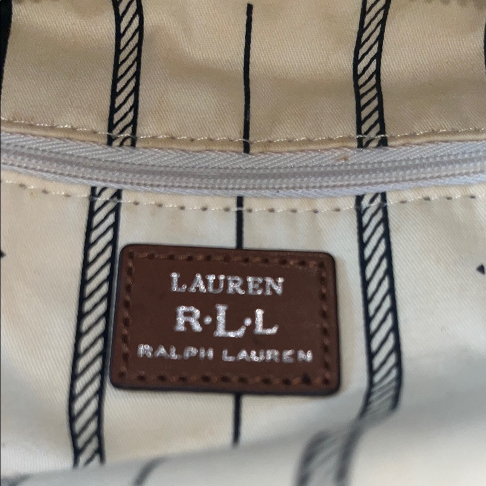 Floral Leather Satchel
Ralph lauren's - Picture 4 of 8